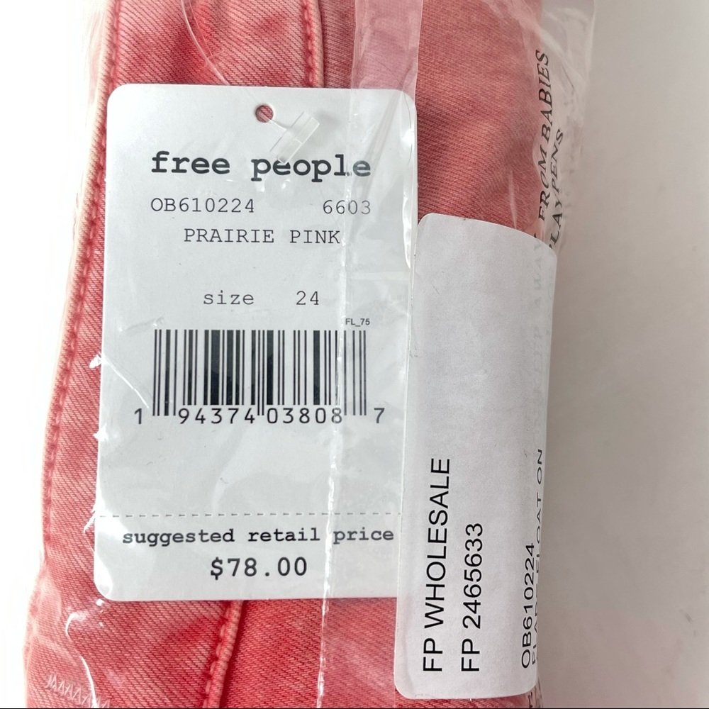SALE! 1 LEFT! NWT! FREE PEOPLE Pink Float On Flare Leg High Rise Jeans - Picture 4 of 7